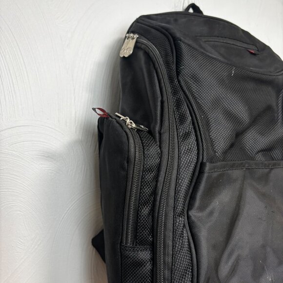 Fisher-Price Black Diaper Backpack w/ Wipe Pocket & Insulated Bottle Holder - Picture 3 of 6